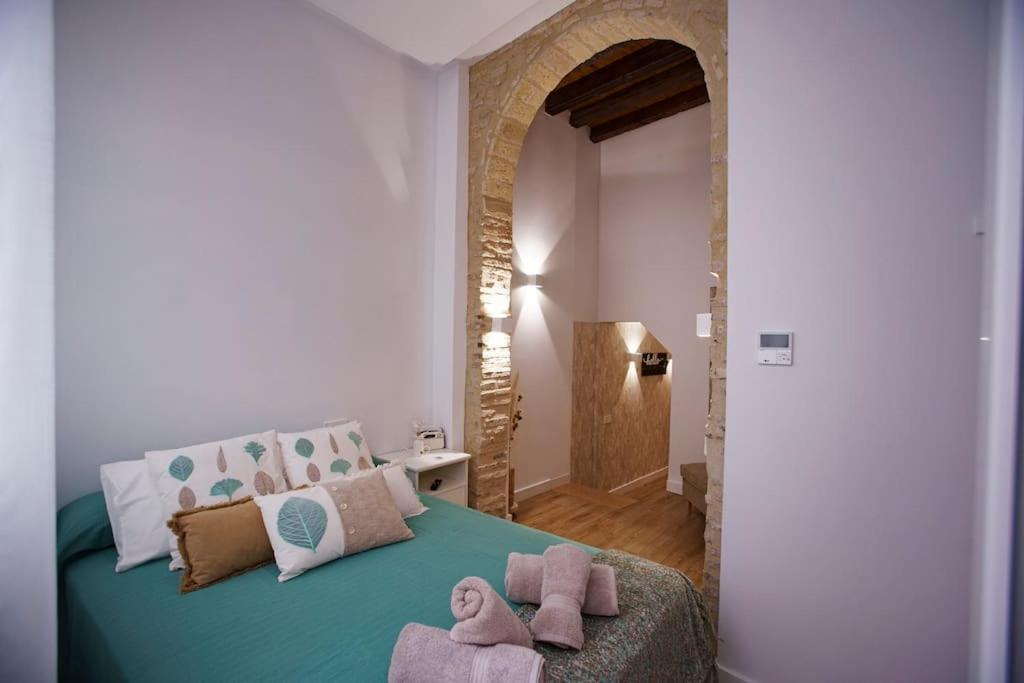 Mini Hotel In The Heart Of Sevilla For Exclusive Usage 外观 照片