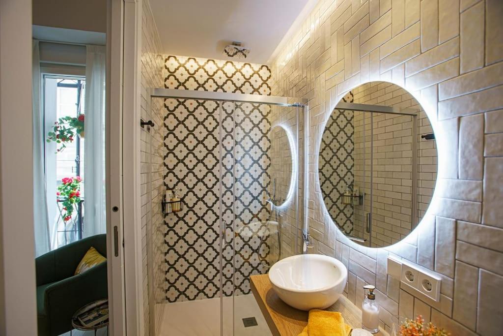 Mini Hotel In The Heart Of Sevilla For Exclusive Usage 外观 照片